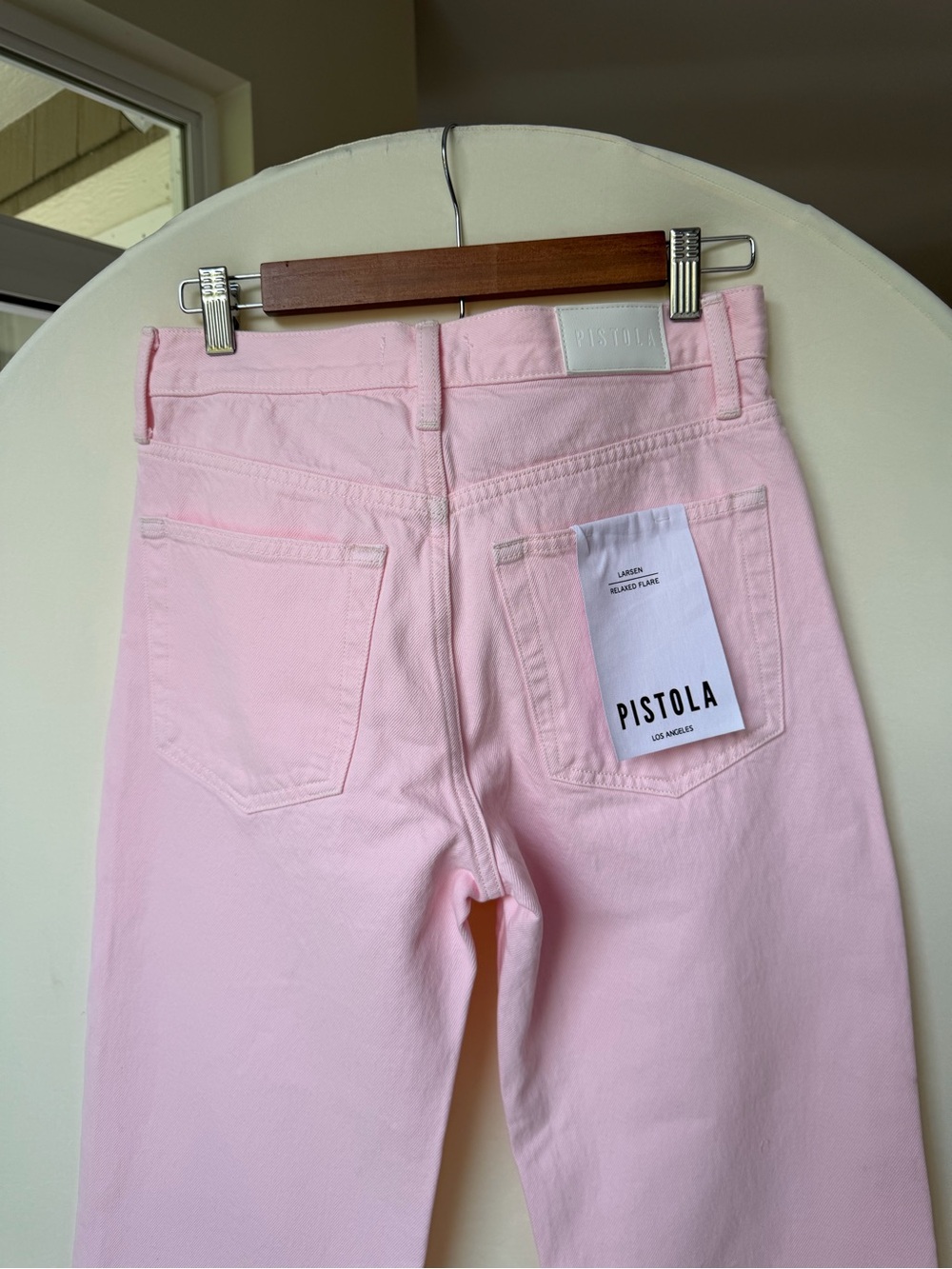 NWT Pistola Larsen Relaxed Wide Flare Full Length Jeans in Blush Pink size 25 - Picture 2 of 7